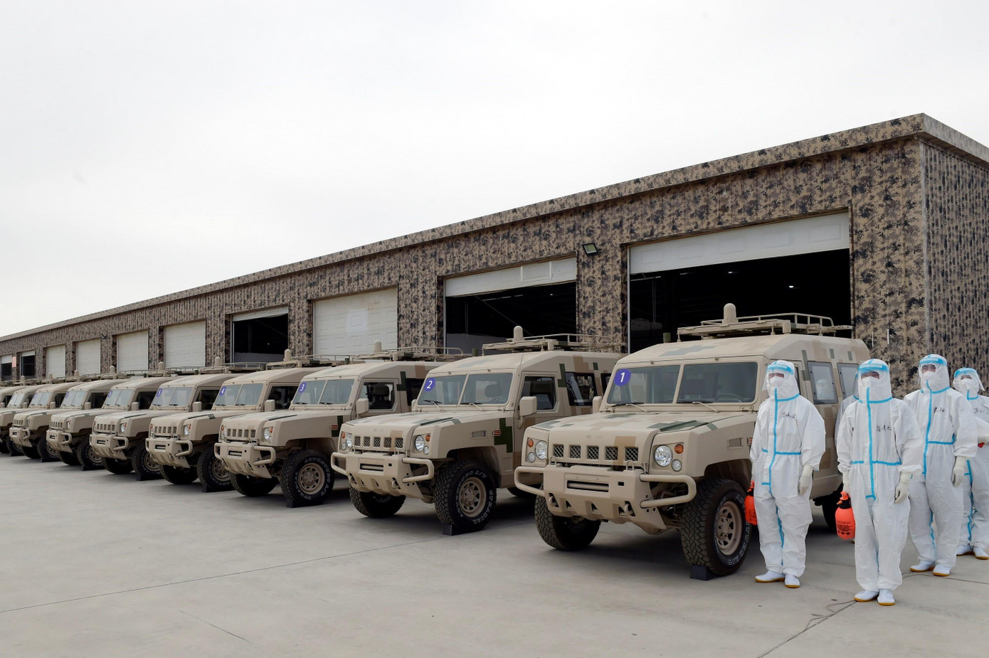 Xe trinh sát NBC dành cho các đội tuyển thi đấu. Ảnh: QĐND