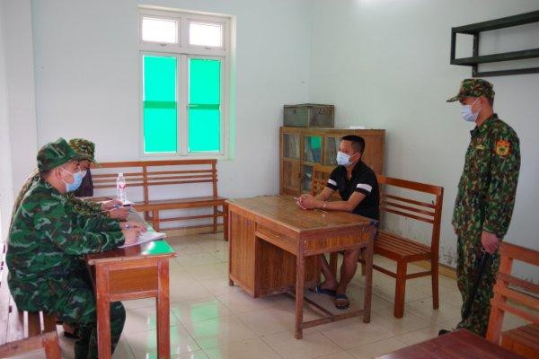 Lấy lời khai đối tượng Lê Văn Lưu Lấy lời khai đối tượng Lê Văn Lưu