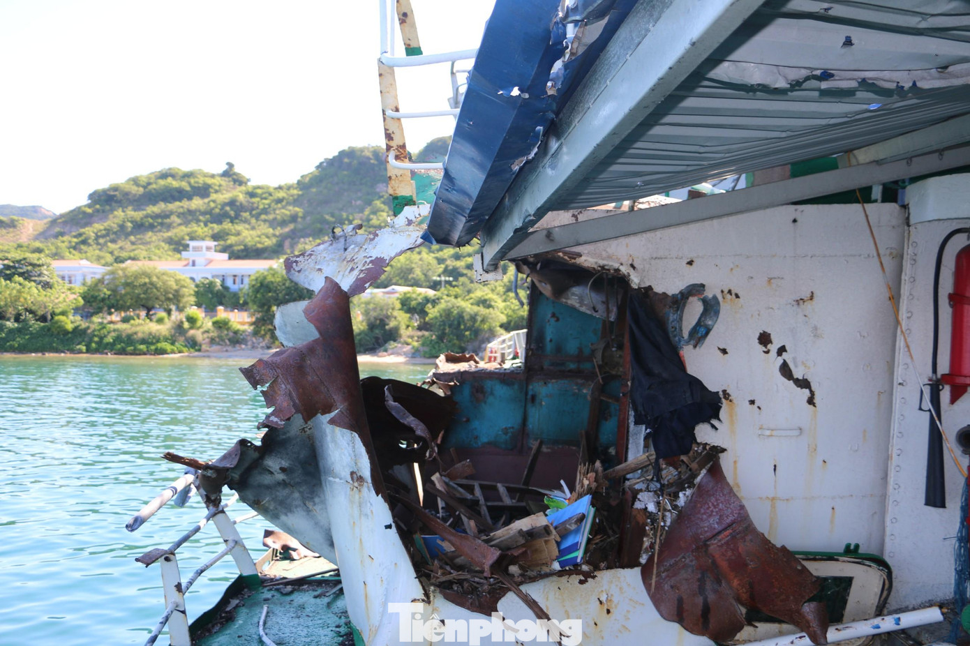 Bia mục tiêu bị tên lửa từ Tàu ngầm 182 bắn trúng trong năm 2017