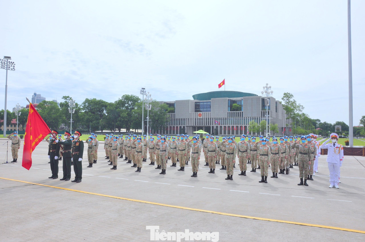 Quang cảnh Lễ báo công Quang cảnh Lễ báo công