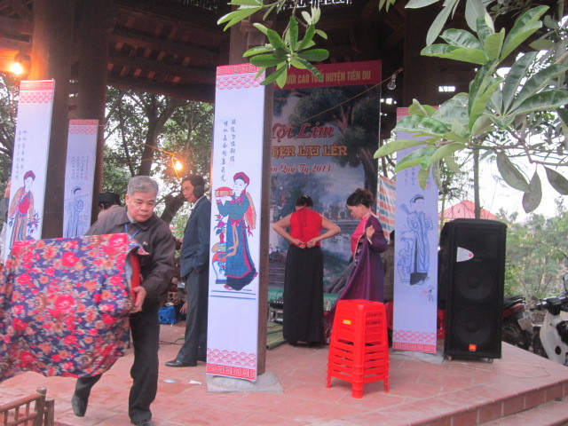 Các lán hát Quan Họ