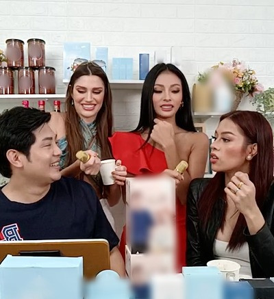 Trước đó, Hoa hậu Hòa bình Quốc tế 2022 Isabella Menin và các Á hậu cũng bị ông Nawat bắt livestream bán hàng. Trước đó, Hoa hậu Hòa bình Quốc tế 2022 Isabella Menin và các Á hậu cũng bị ông Nawat bắt livestream bán hàng.