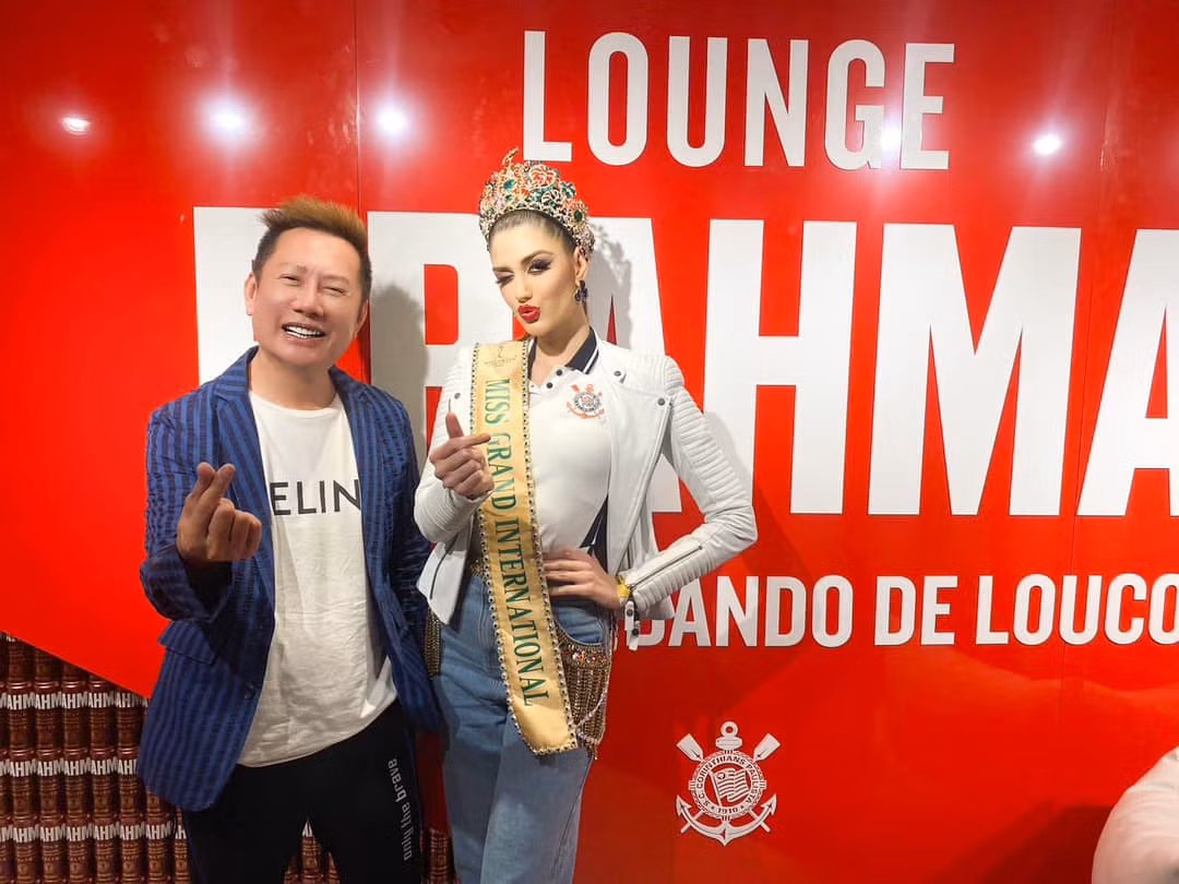 Isabella Menin cùng ông Nawat trở về quê nhà Brazil sau 4 tháng đăng quang.