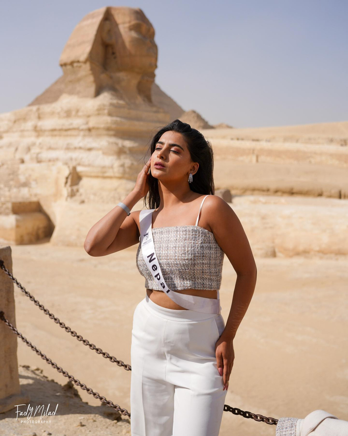 Trong nhiều trường hợp, những người muốn chụp ảnh tại các di tích cần phải nghiên cứu, lên kế hoạch cẩn thận và xin cấp phép.