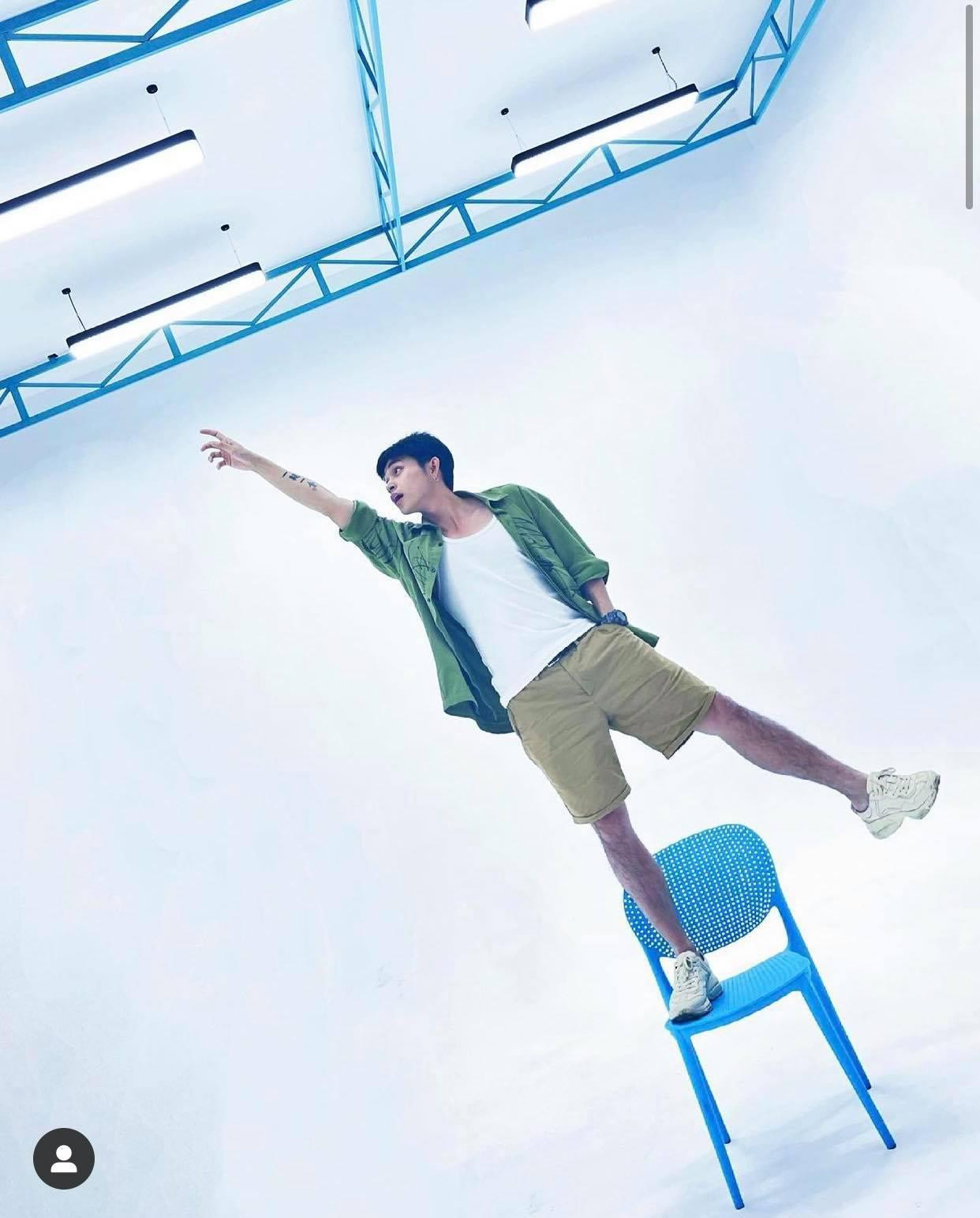 Tạo hình trong bộ ảnh mới của &quot;thỏ trắng&quot; Jun Phạm.