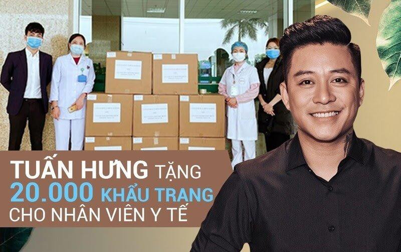 Ngoài ra, ca sĩ Tuấn Hưng và bạn bè đã quyên góp được số tiền gần 100 triệu đồng và mua hơn 20.000 khẩu trang gửi tặng các bác sĩ tại bệnh viện Bạch Mai.