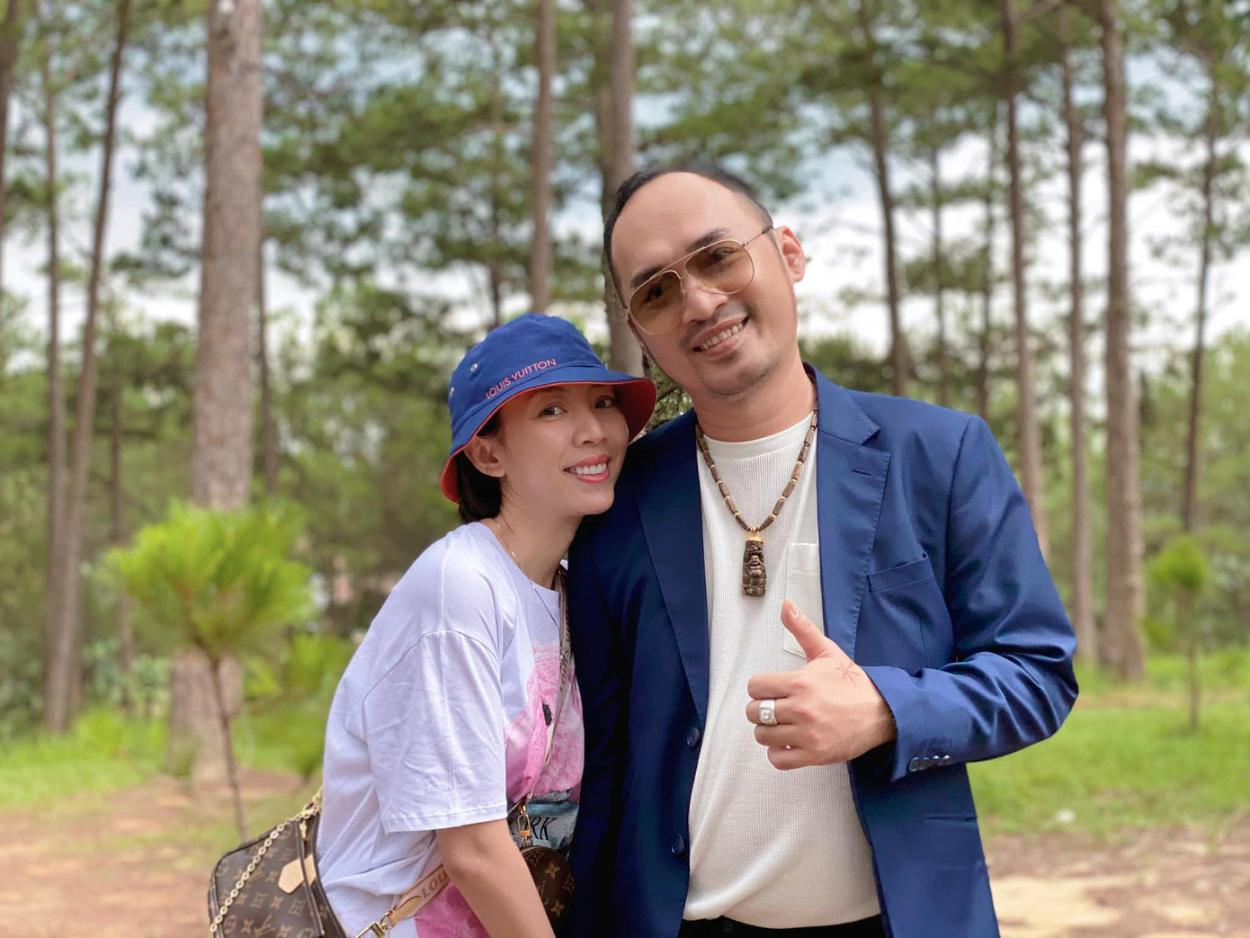 Tiến Luật - Thu Trang vô tình nhận "gạch đá" chỉ sau một bình luận.