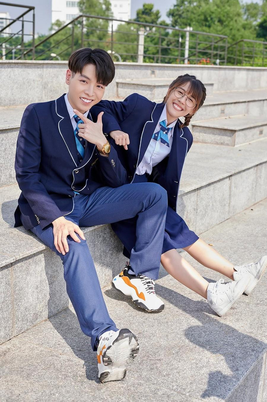 Cô từng thực hiện sự án với nhiều sao Việt.