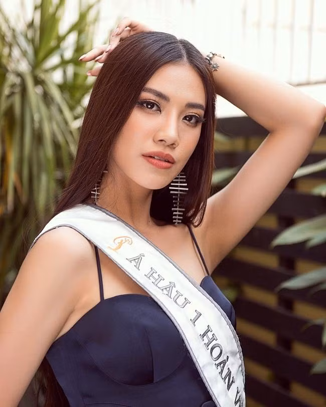Nhan sắc ở thời điểm mới đăng quang của Á hậu Kim Duyên.