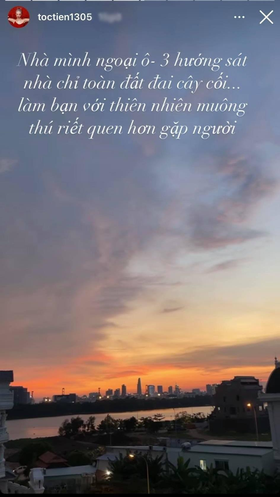 Không gian view sông nhìn từ biệt thự của Tóc Tiên.