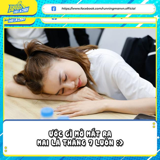 Bức ảnh của nữ diễn viên được cho là chợp mắt trước khi ghi hình Running Man. Bức ảnh của nữ diễn viên được cho là chợp mắt trước khi ghi hình Running Man.