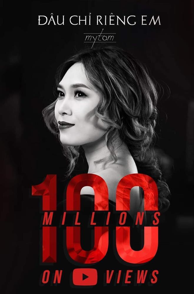 Fan của ca sĩ mừng thần tượng có MV 100 triệu view đầu tiên.