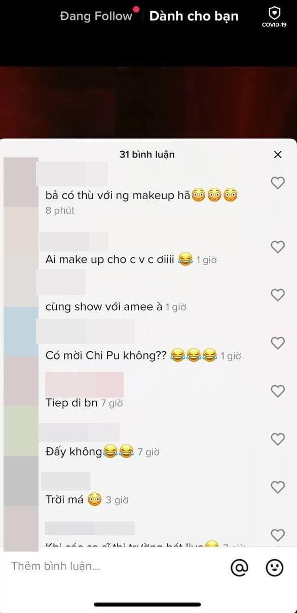 Đến make-up của nữ ca sĩ cũng không được khen ngợi. Đến make-up của nữ ca sĩ cũng không được khen ngợi.