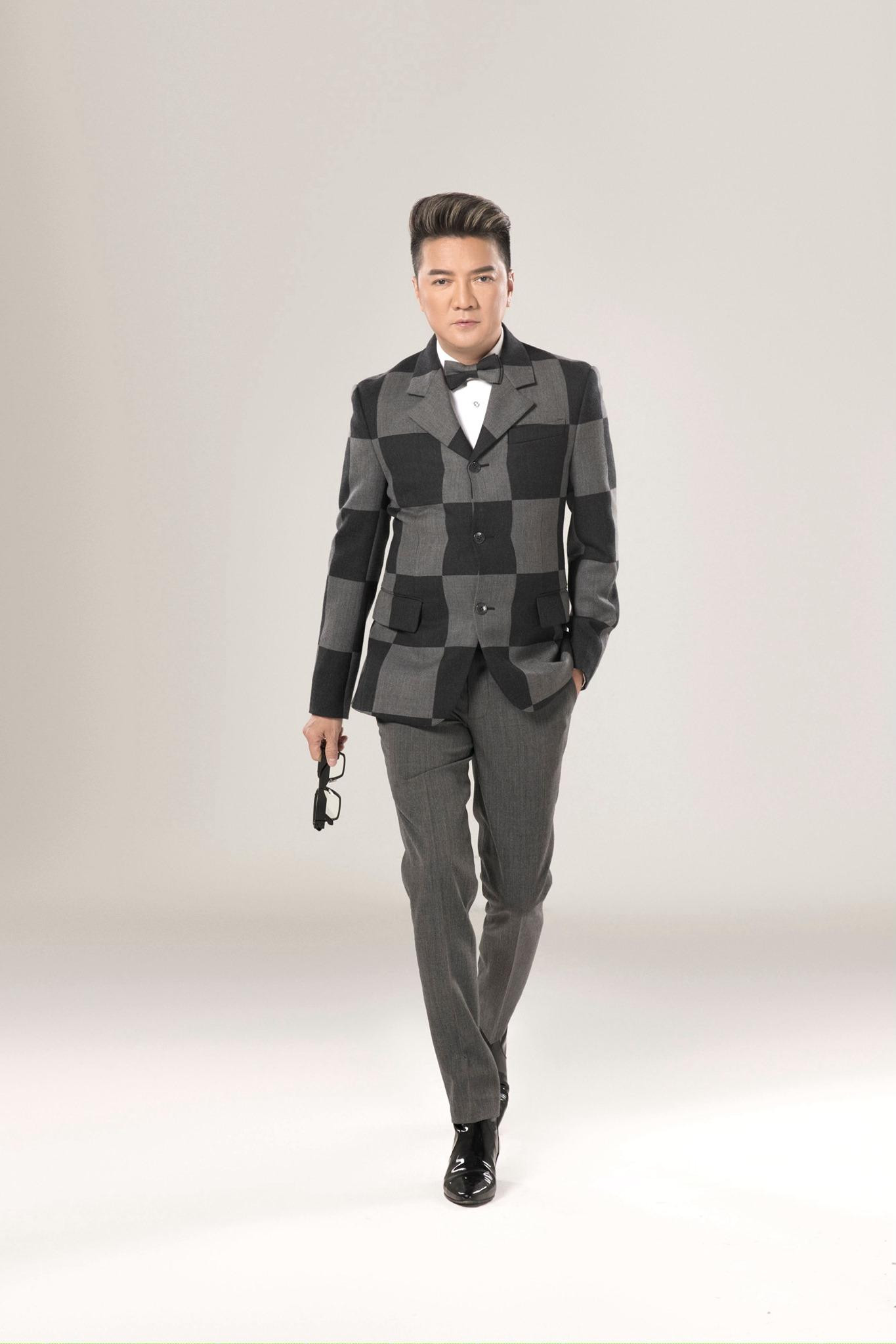 Đàm Vĩnh Hưng bức xúc sau livestream của nữ CEO nổi tiếng. Đàm Vĩnh Hưng bức xúc sau livestream của nữ CEO nổi tiếng.