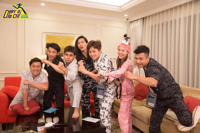 Dàn sao đã làm nên thành công của chương trình trong mùa 1. Dàn sao đã làm nên thành công của chương trình trong mùa 1.