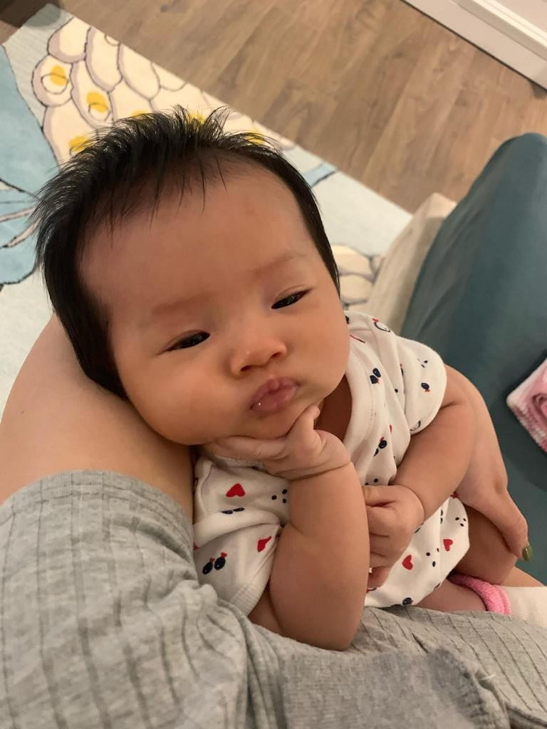 &quot;Miss hóng hớt&quot; gọi tên Suchin.