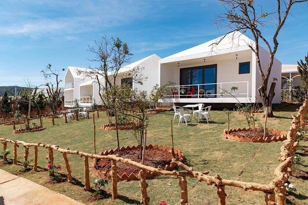 Resort tại Đà Lạt của nữ diễn viên sinh năm 1982. Resort tại Đà Lạt của nữ diễn viên sinh năm 1982.