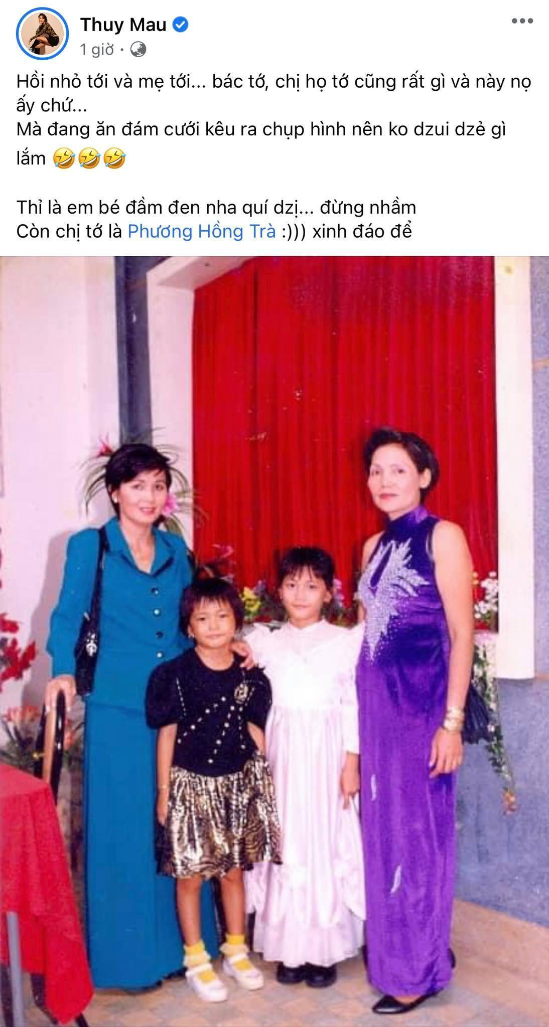 Mâu Thủy da ngăm từ bé, Á hậu chú thích "Đang ăn đám cưới bị kêu ra chụp hình nên cũng không vui vẻ gì lắm". Mâu Thủy da ngăm từ bé, Á hậu chú thích "Đang ăn đám cưới bị kêu ra chụp hình nên cũng không vui vẻ gì lắm".