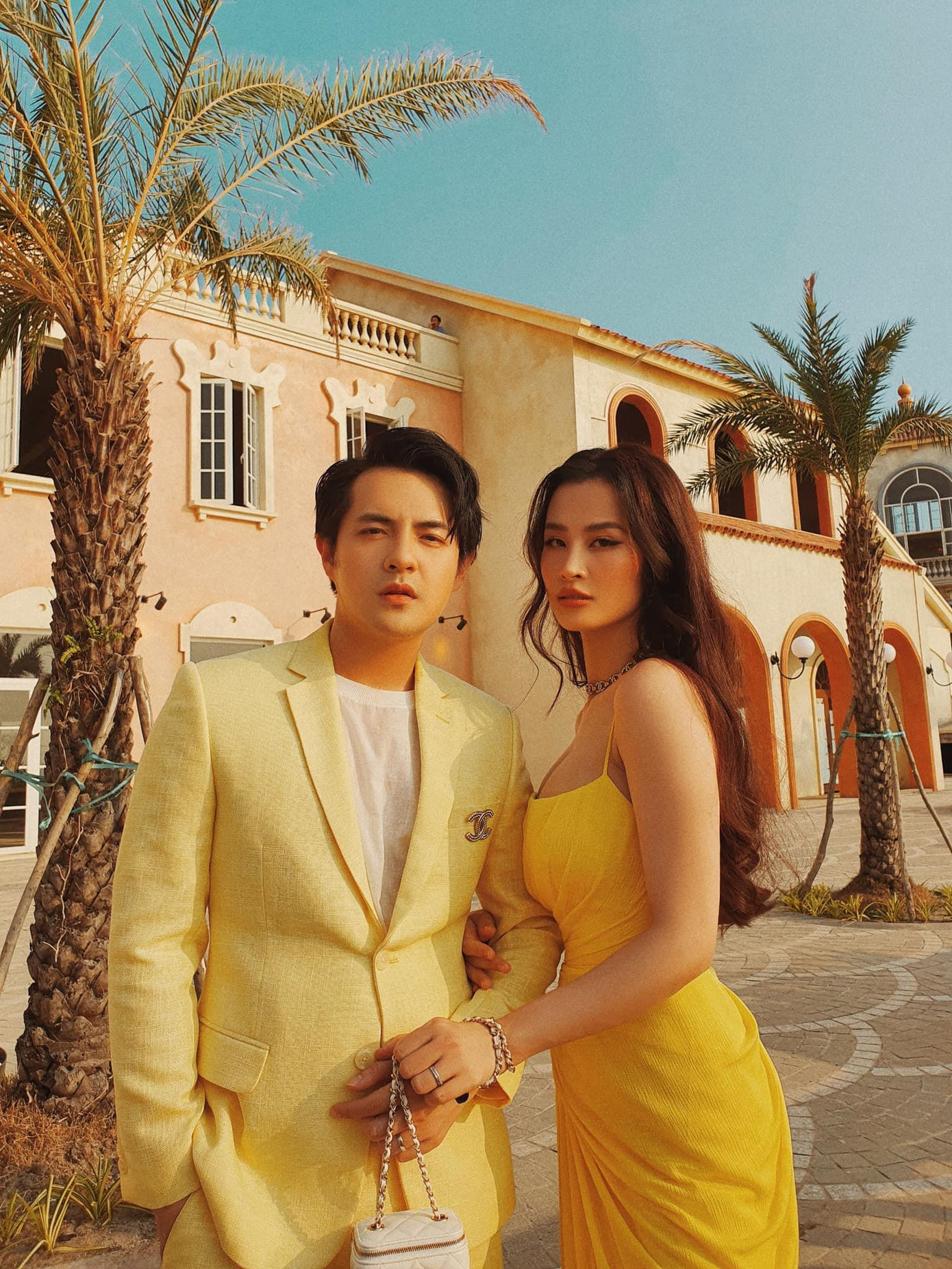 Đông Nhi gần như lấy lại được vóc dáng như trước khi sinh con.