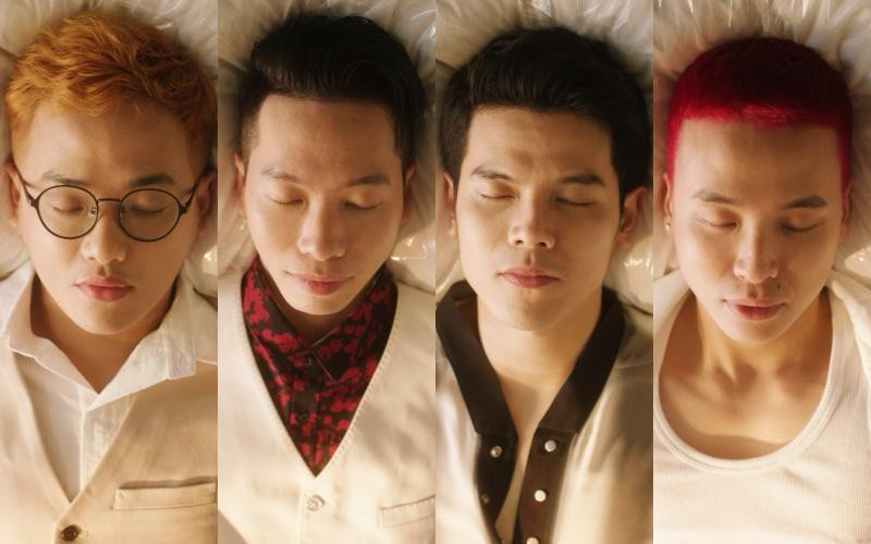 Tạo hình của nhóm nhạc trong dự án Thức Giấc. Tạo hình của nhóm nhạc trong dự án Thức Giấc.