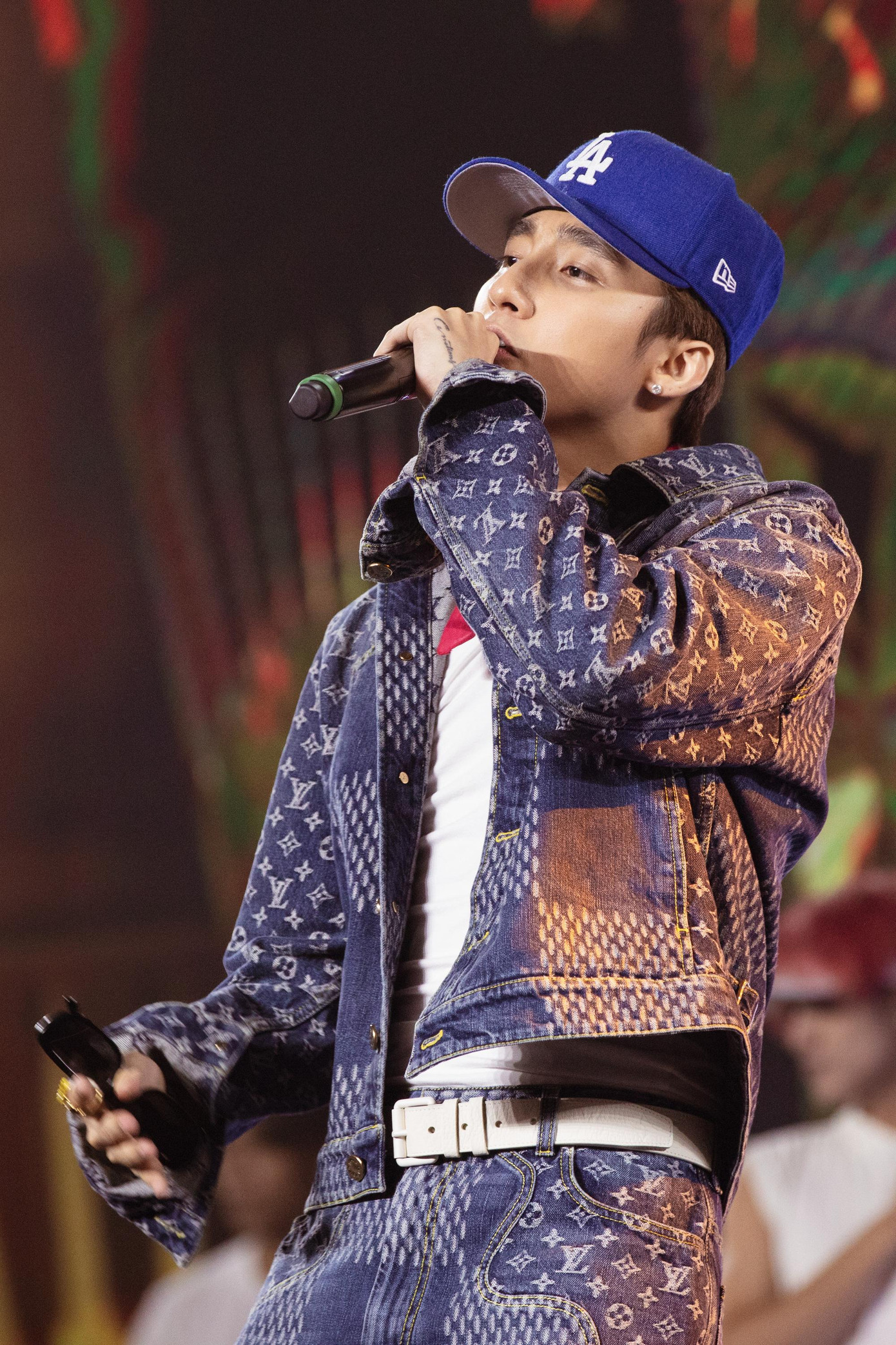 Sơn Tùng M-TP được xem là ca sĩ có mức cát-xê &quot;khủng&quot; nhất V-Biz hiện tại.