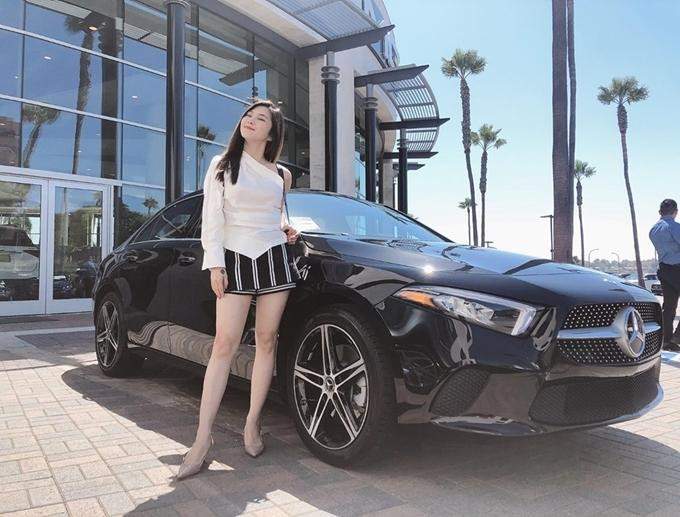 Ca sĩ sinh năm 1995 sống bình yên, vui vẻ ở "xứ sở cờ hoa".