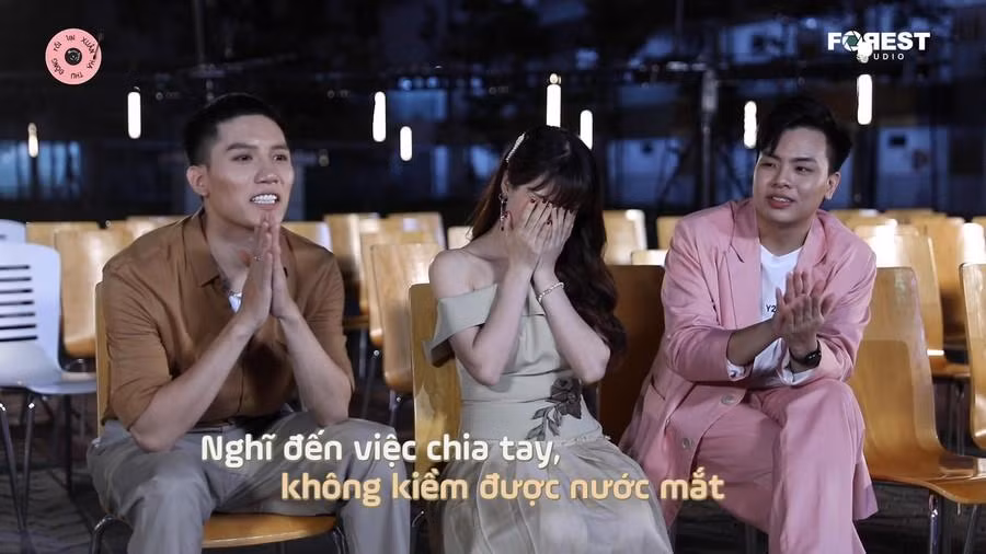 3 host của chương trình không khỏi xúc động khi "Xuân Hạ Thu Đông Rồi Lại Xuân" khép lại.