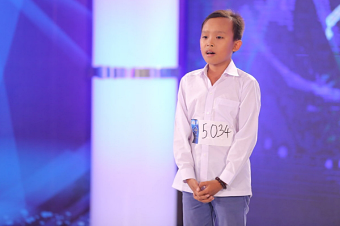 Hình ảnh mộc mạc của Hồ Văn Cường thời điểm dự thi Vietnam Idol Kids 2016. Hình ảnh mộc mạc của Hồ Văn Cường thời điểm dự thi Vietnam Idol Kids 2016.