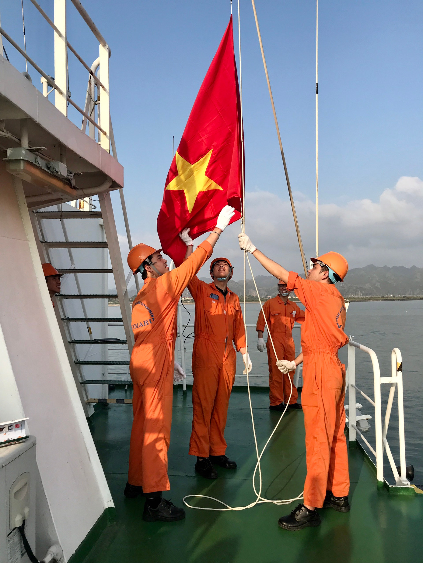 Những "chiến binh thầm lặng" của Việt Nam trên đại dương.