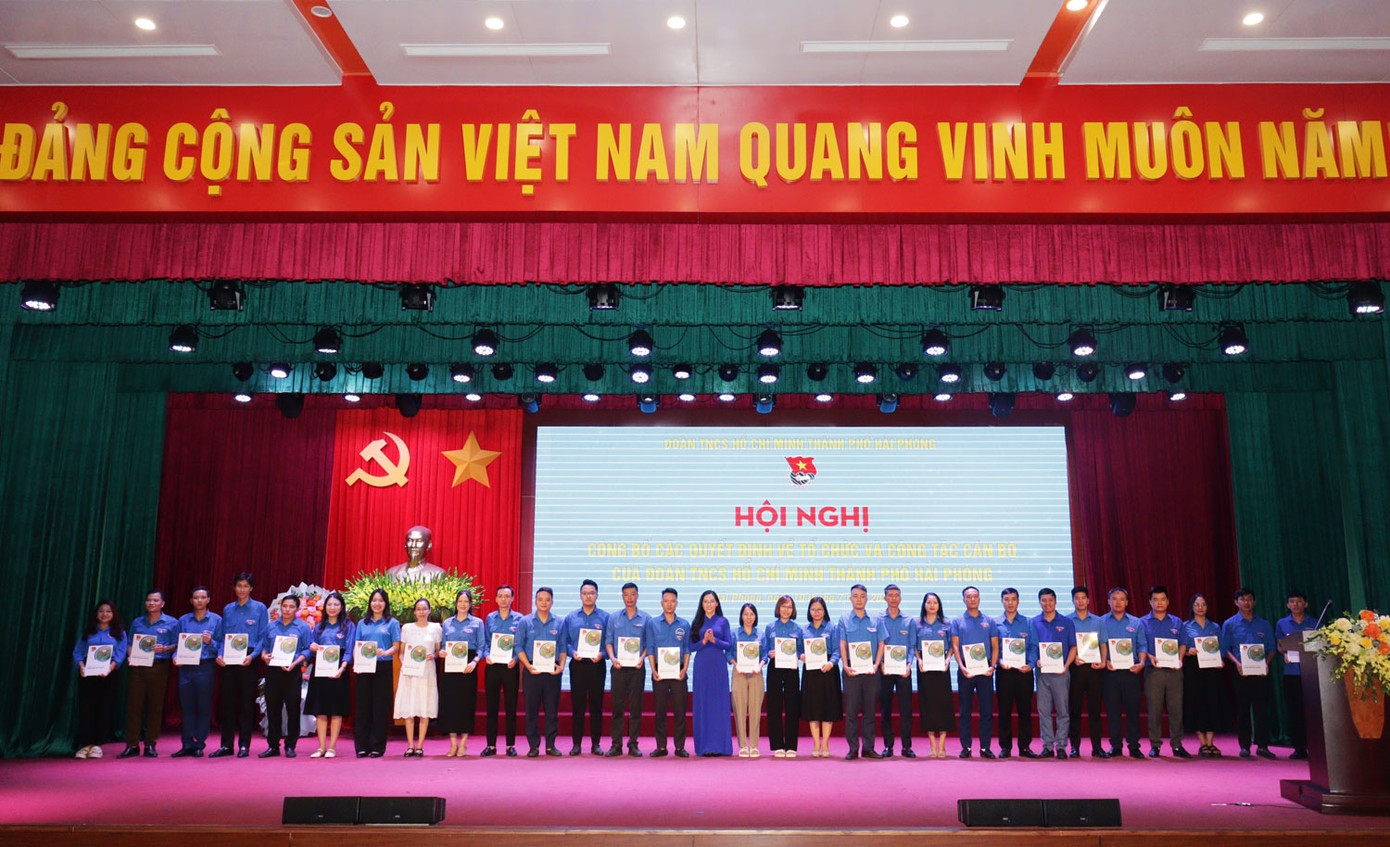 Thành lập 114 tổ chức Đoàn cấp phường, xã, đặc khu.