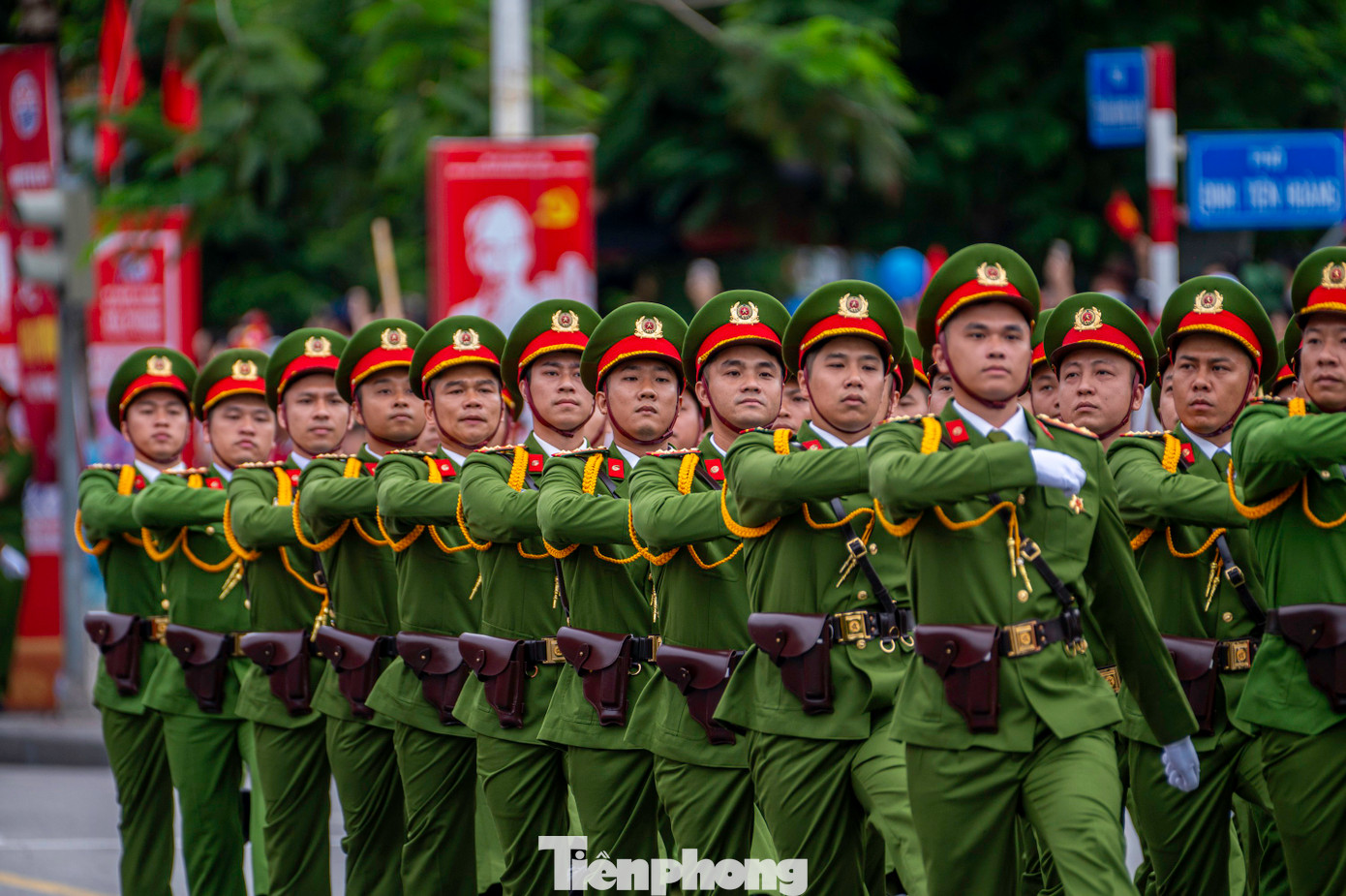 Các khối duyệt đội ngũ thuộc lực lượng Công an nhân dân. Các khối duyệt đội ngũ thuộc lực lượng Công an nhân dân.
