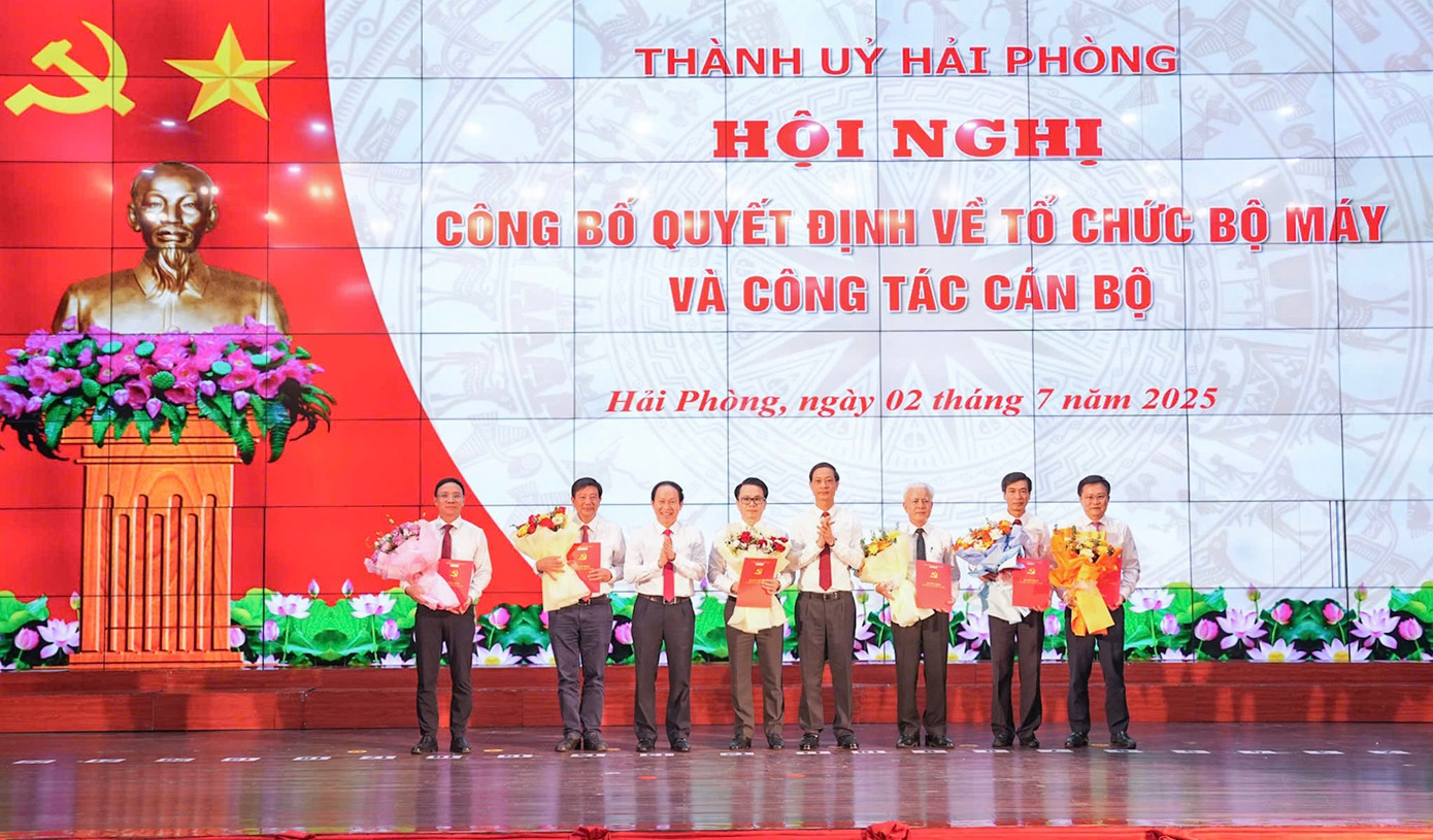 Trưởng các cơ quan tham mưu, giúp việc cho Ban Thường vụ Thành ủy Hải Phòng mới.