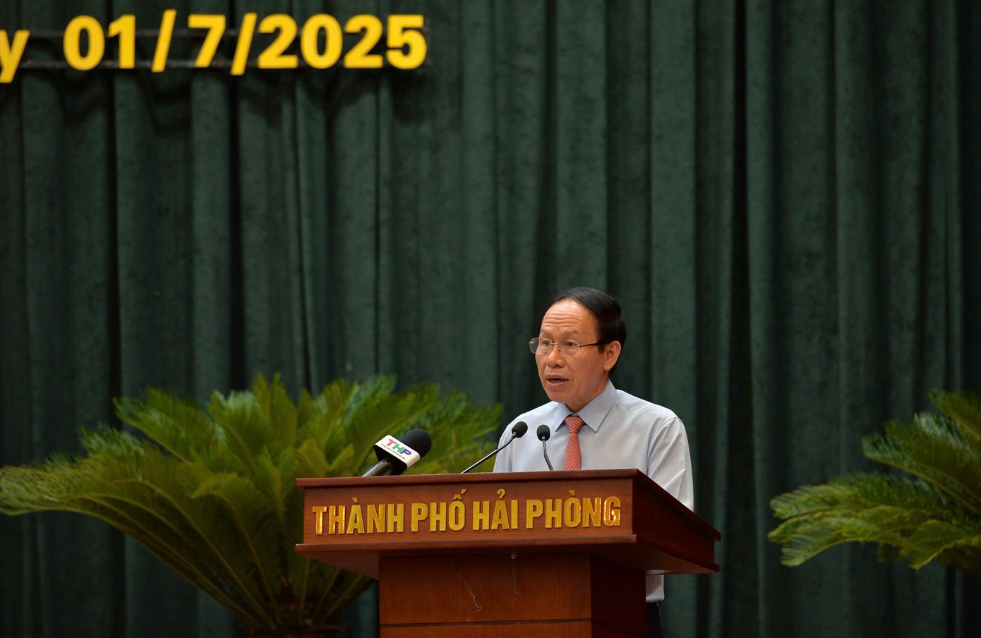 Ông Lê Tiến Châu - Bí thư Thành ủy Hải Phòng phát biểu tại kỳ họp thứ nhất sau hợp nhất HĐND TP Hải Phòng.