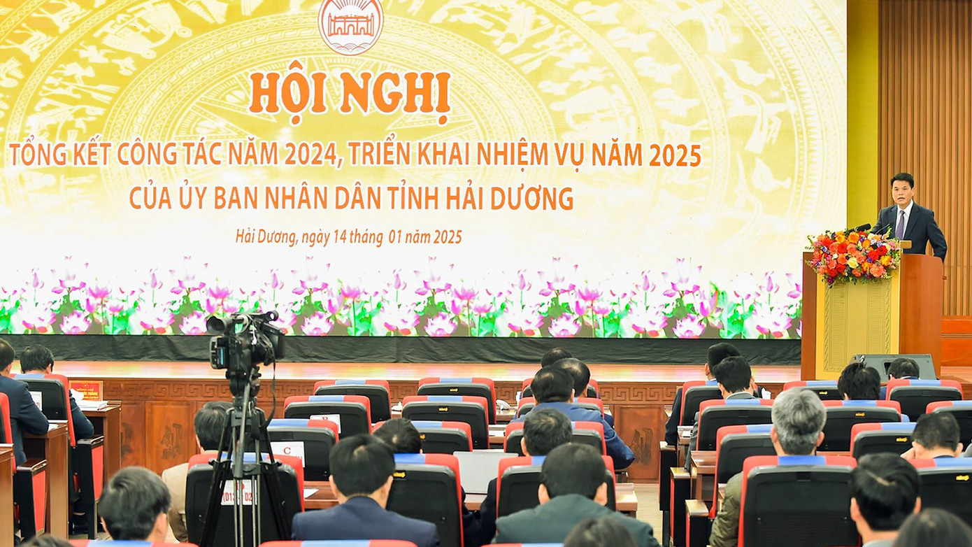 Hội nghị triển khai nhiệm vụ năm 2025 của UBND tỉnh Hải Dương. Ảnh: Báo Hải Dương