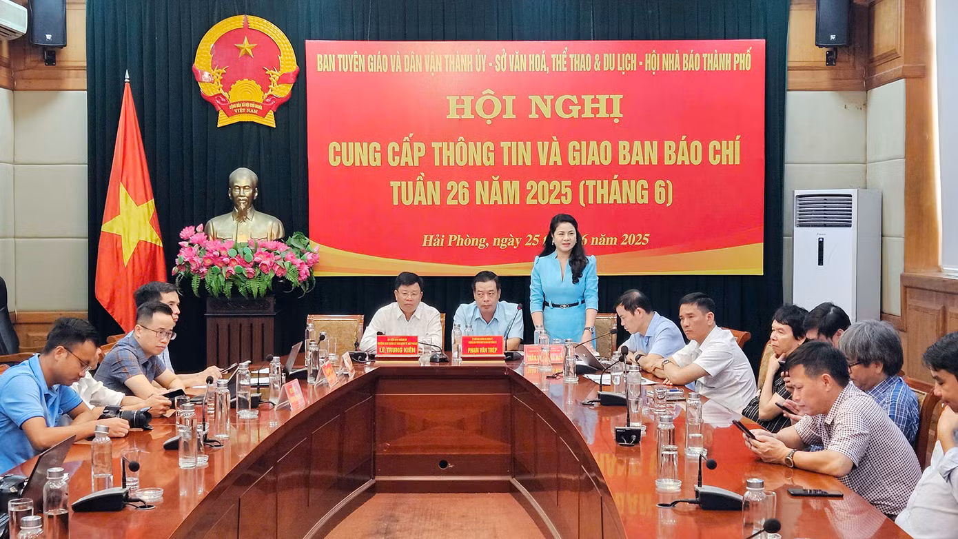 Toàn cảnh hội nghị thông tin, giao ban báo chí TP Hải Phòng ngày 25/6.