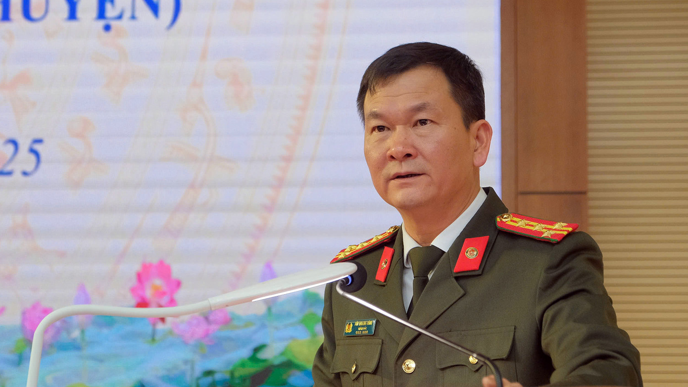 Đại tá Bùi Quang Bình - Giám đốc Công an tỉnh Hải Dương - phát biểu tại buổi công bố bộ máy mới của công an tỉnh.