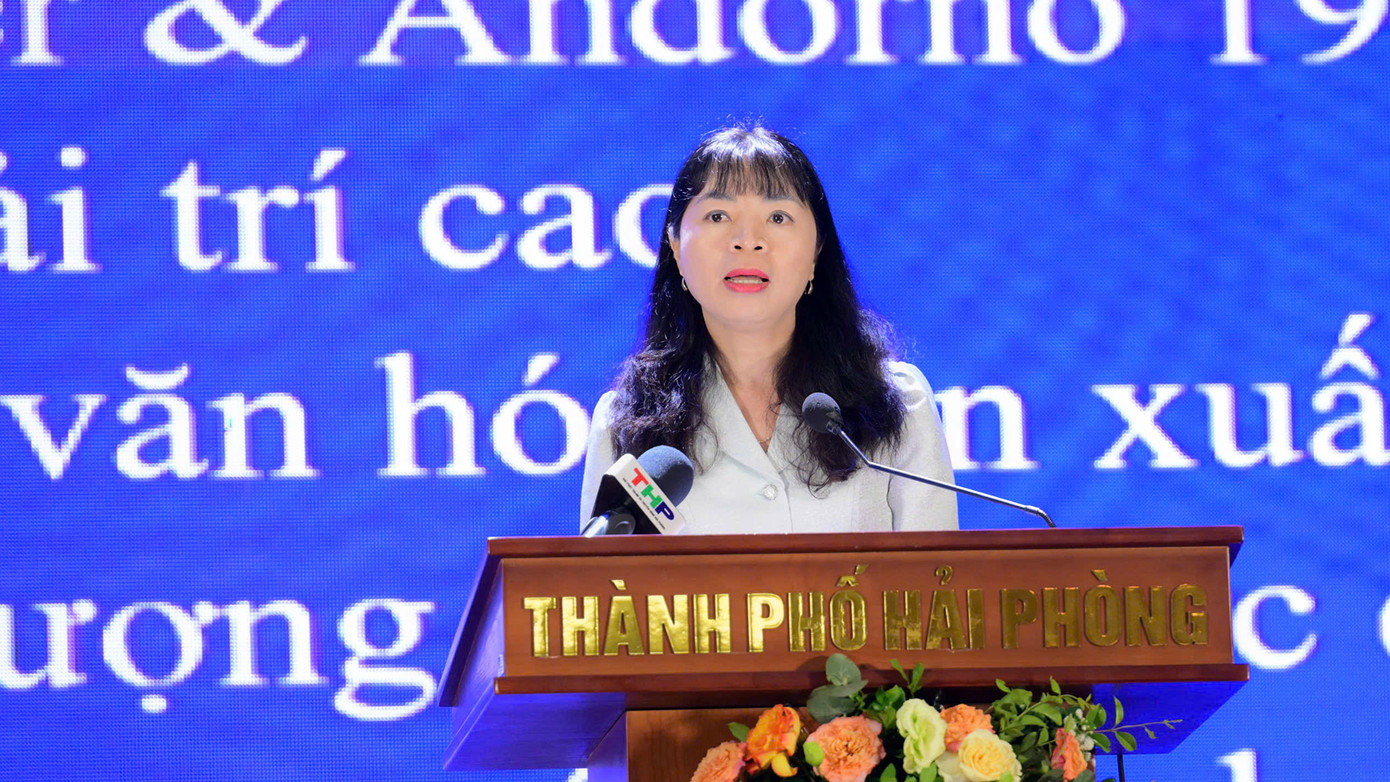 Các chuyên gia, nhà quản lý chia sẻ về mối quan hệ giữa công nghiệp văn hóa và truyền thông, báo chí.