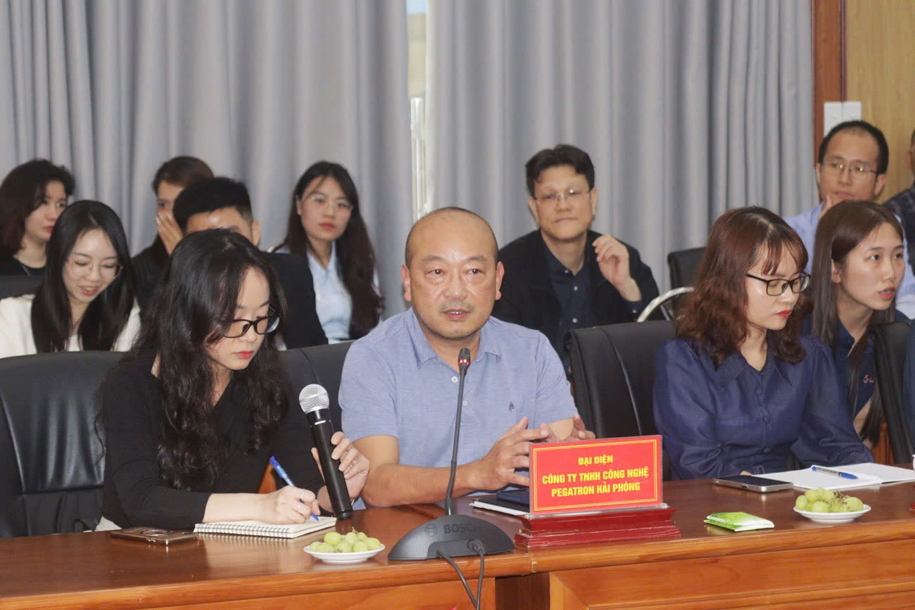 Đại diện một số doanh nghiệp trên địa bàn Hải Phòng đề xuất một số chính sách hỗ trợ doanh nghiệp. Đại diện một số doanh nghiệp trên địa bàn Hải Phòng đề xuất một số chính sách hỗ trợ doanh nghiệp.