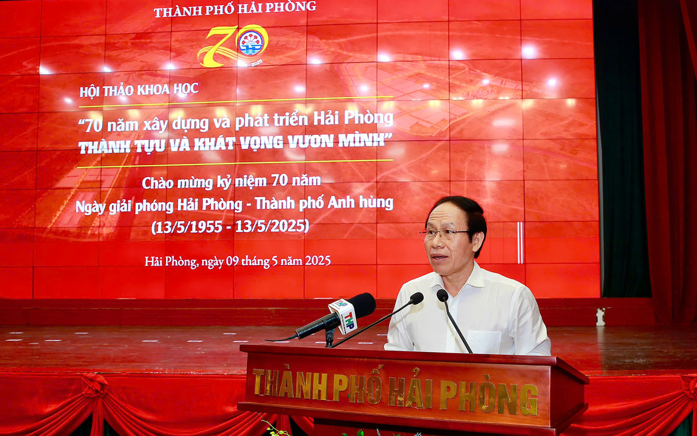 Ông Lê Tiến Châu - Bí thư Thành ủy Hải Phòng phát biểu khai mạc hội thảo.