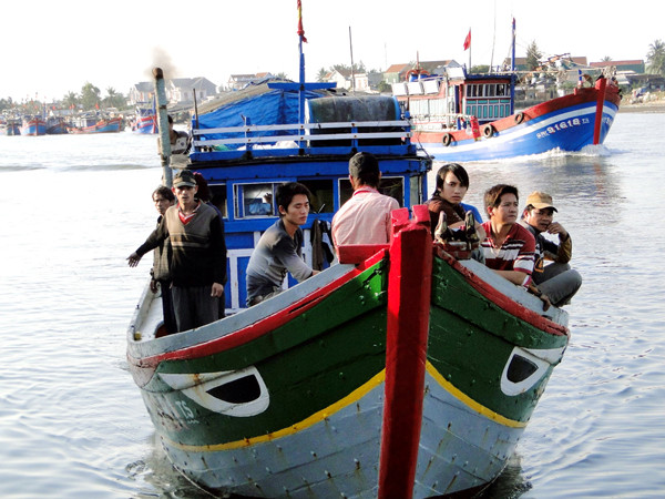 Tàu của ông Đặng Tằm trắng tay trở về sau khi bị thu sạch tài sản, phương tiện tại Hoàng Sa hồi tháng 2. Ảnh: Hải Anh 