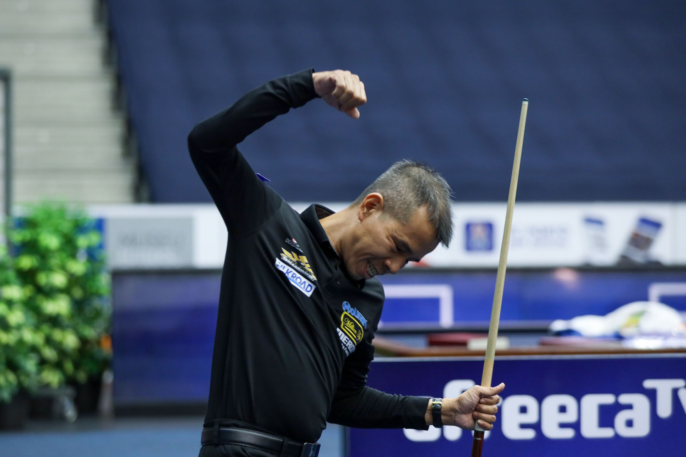 Trần Quyết Chiến ăn mừng điểm số quyết định. Ảnh: UMB Trần Quyết Chiến ăn mừng điểm số quyết định. Ảnh: UMB