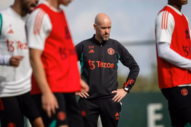Ten Hag đối mặt với vô số vấn đề ở MU Ten Hag đối mặt với vô số vấn đề ở MU
