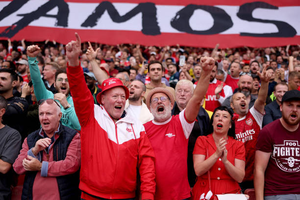 Arsenal và Tottenham bất phân thắng bại trong trận derby bắc London rực lửa ảnh 14