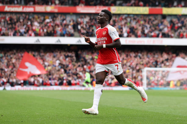 Arsenal và Tottenham bất phân thắng bại trong trận derby bắc London rực lửa ảnh 19