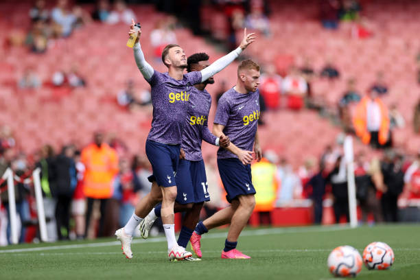 Arsenal và Tottenham bất phân thắng bại trong trận derby bắc London rực lửa ảnh 7