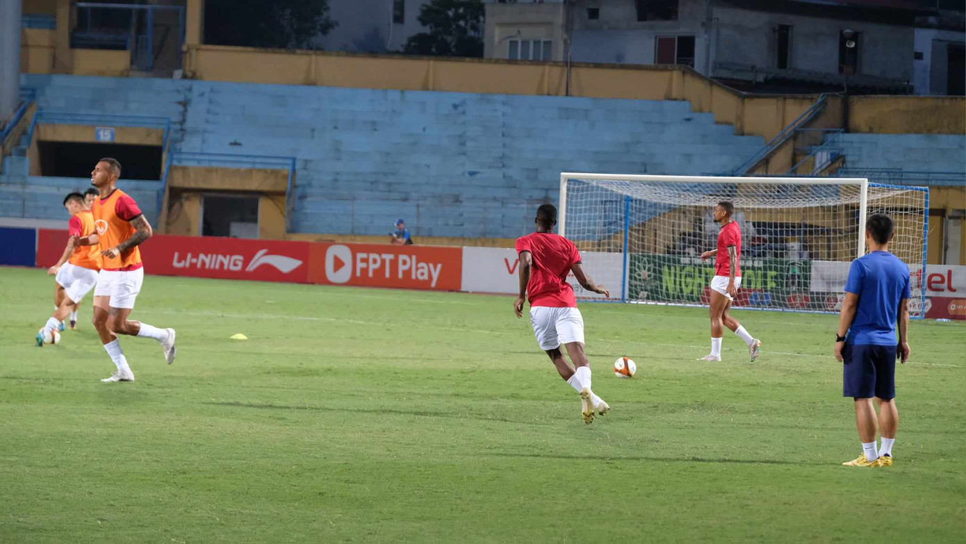 Không dễ cho Viettel đánh bại Hà Tĩnh. Ảnh: Mạnh Thắng Không dễ cho Viettel đánh bại Hà Tĩnh. Ảnh: Mạnh Thắng