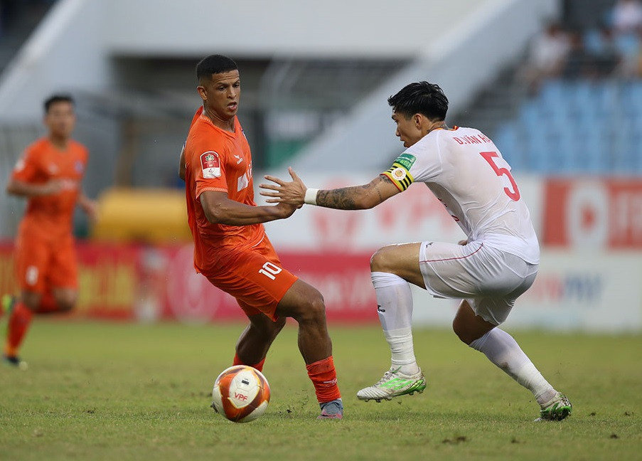 SHB Đà Nẵng sống lại hy vọng trụ hạng sau khi gây sốc trước CAHN. Ảnh: VPF SHB Đà Nẵng sống lại hy vọng trụ hạng sau khi gây sốc trước CAHN. Ảnh: VPF