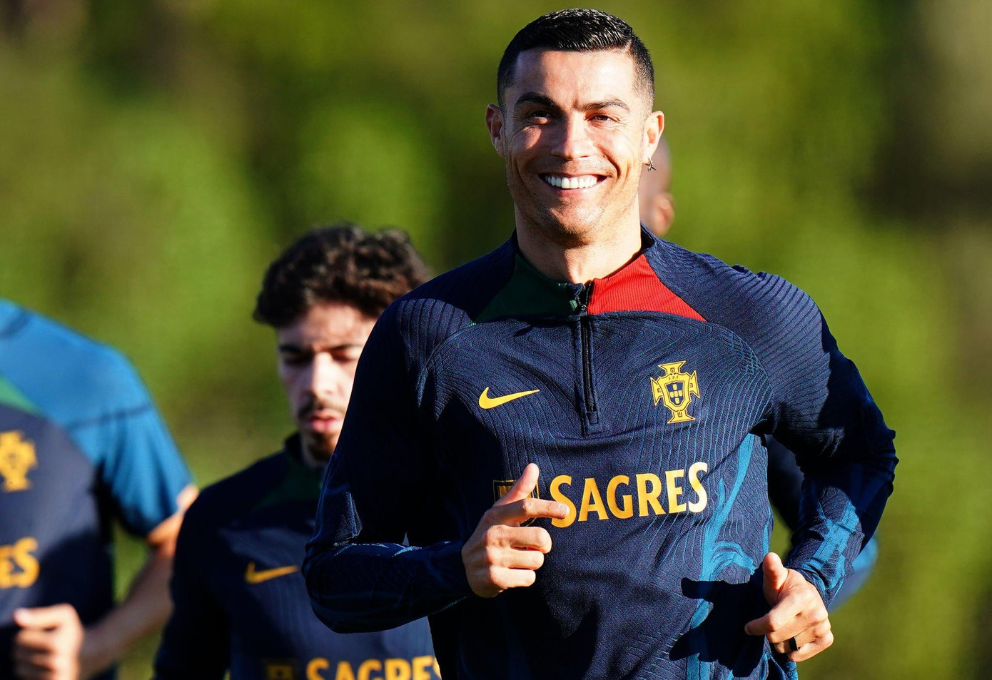 Ronaldo lại khiến người hâm mộ MU nóng mặt