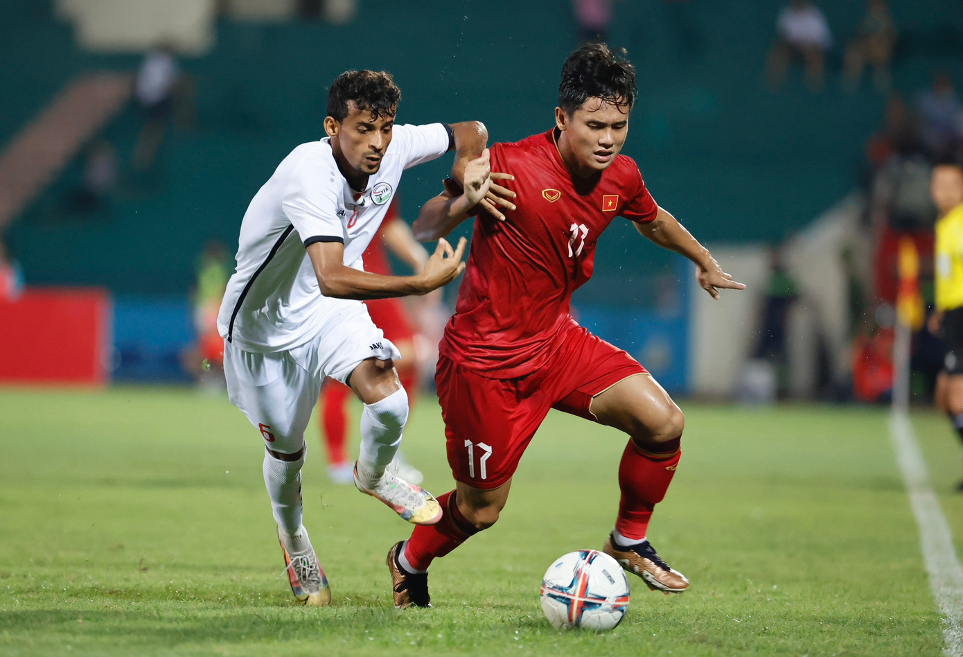 Dù vậy, U23 Việt Nam vẫn chưa có cơ hội ăn bàn nào. Ảnh: Như Ý