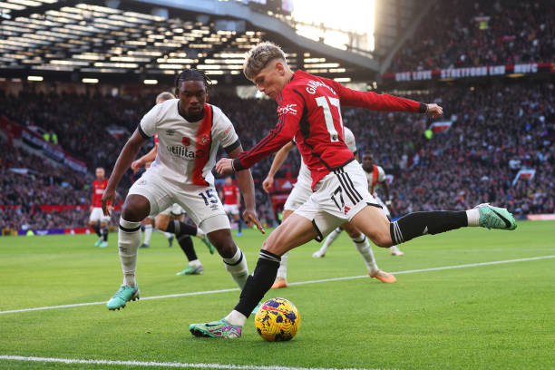 Thắng nhọc Luton, MU tiệm cận tốp 4 ảnh 9